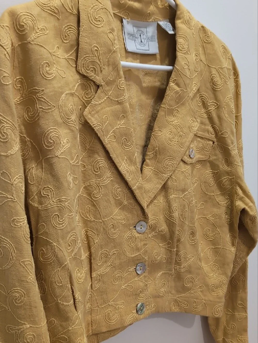 Vintage 1980's 90's Women's Embroidered 100% Linen Light Cropped Blazer Sz 6